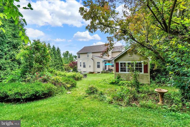 665 CLYDESDALE DR, York, PA 17402