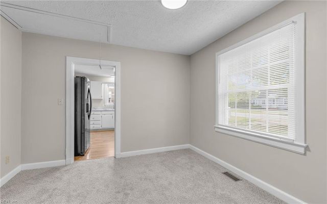 21 Langley AVE, Newport News, VA 23601