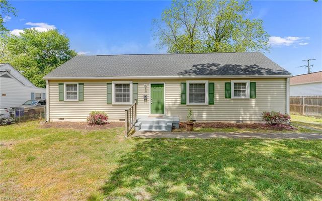 21 Langley AVE, Newport News, VA 23601