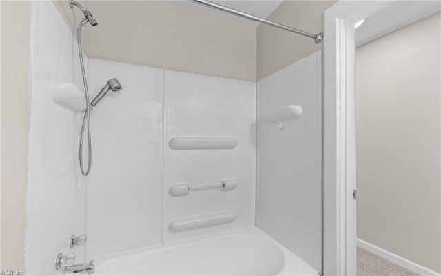 21 Langley AVE, Newport News, VA 23601