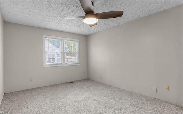 21 Langley AVE, Newport News, VA 23601