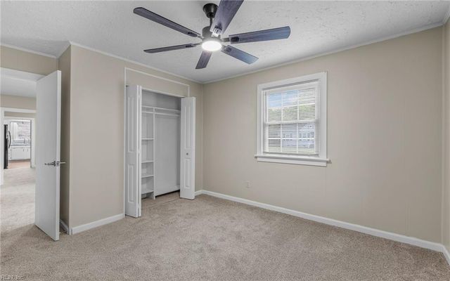 21 Langley AVE, Newport News, VA 23601