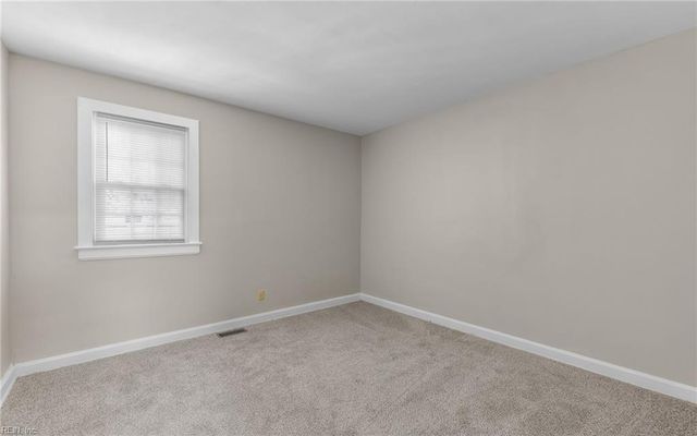 21 Langley AVE, Newport News, VA 23601