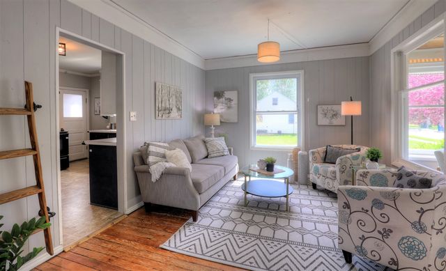 241 Woodward Street, Zeeland, MI 49464