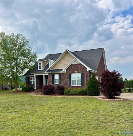 433 CHRISLYN Chrislyn Drive, Gadsden, AL 35901
