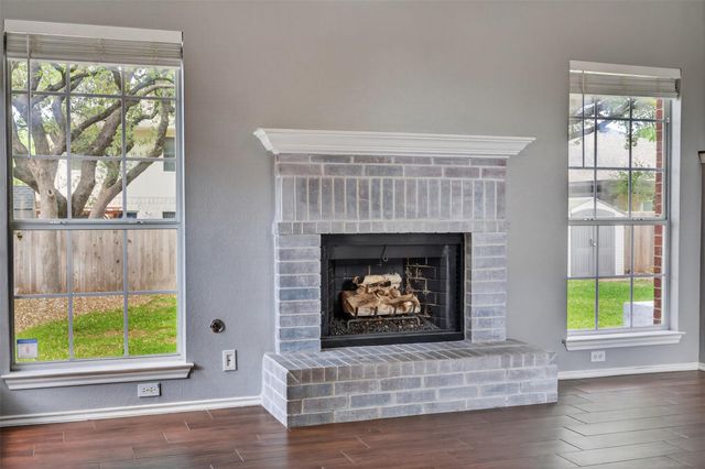 1333 Nightingale DR, Cedar Park, TX 78613