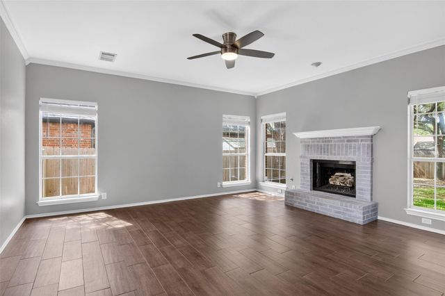 1333 Nightingale DR, Cedar Park, TX 78613