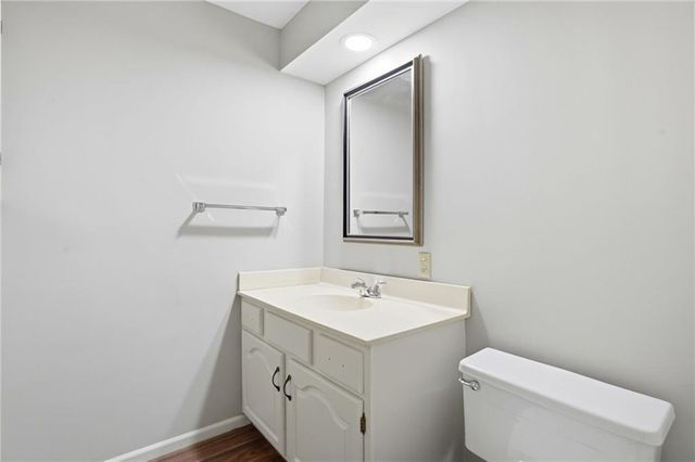 12871 Cambridge Terrace, Leawood, KS 66209