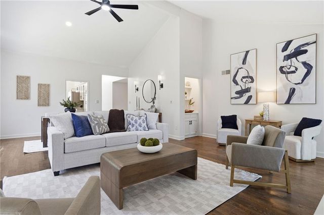 12871 Cambridge Terrace, Leawood, KS 66209