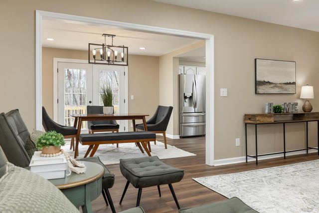 128 Myrtle Lane, Ooltewah, TN 37363