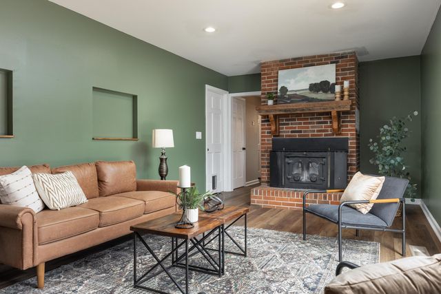 128 Myrtle Lane, Ooltewah, TN 37363