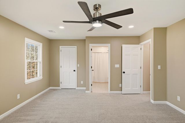 128 Myrtle Lane, Ooltewah, TN 37363