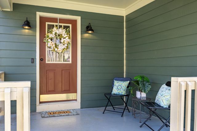 128 Myrtle Lane, Ooltewah, TN 37363