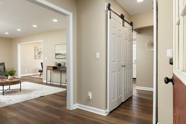 128 Myrtle Lane, Ooltewah, TN 37363