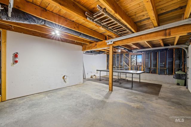 69 Skyview Lane, Boise, ID 83716