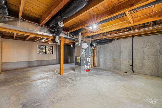 69 Skyview Lane, Boise, ID 83716