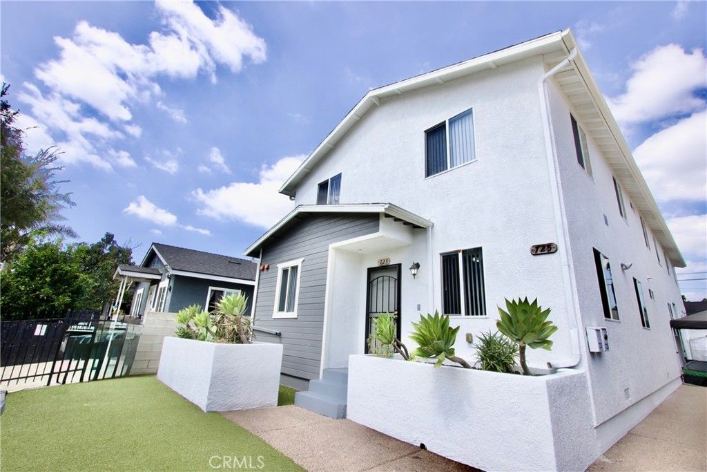 723 E 76th Pl, Los Angeles, CA 90001 — exterior
