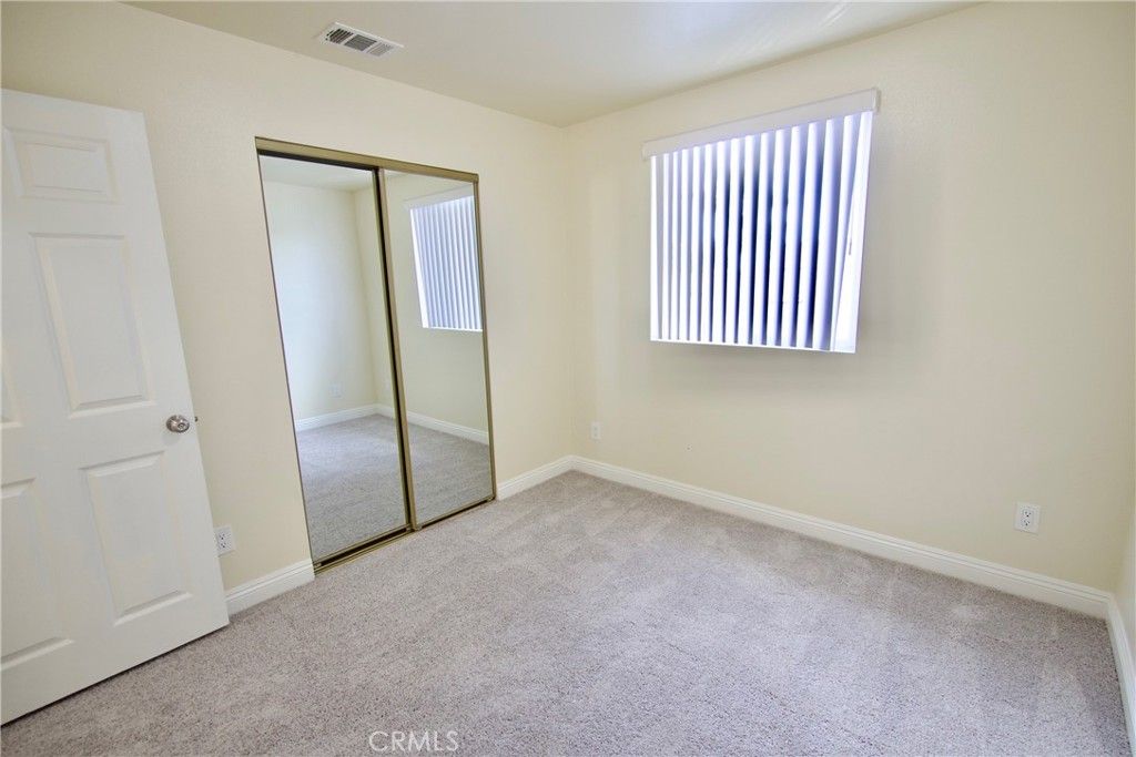 723 E 76th Pl, Los Angeles, CA 90001 — photo 3
