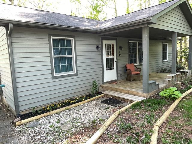 31 Longview Drive, Hayesville, NC 28904