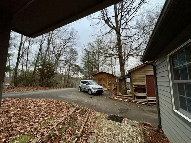 31 Longview Drive, Hayesville, NC 28904