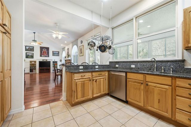 35015 RADIO ROAD, Leesburg, FL 34788