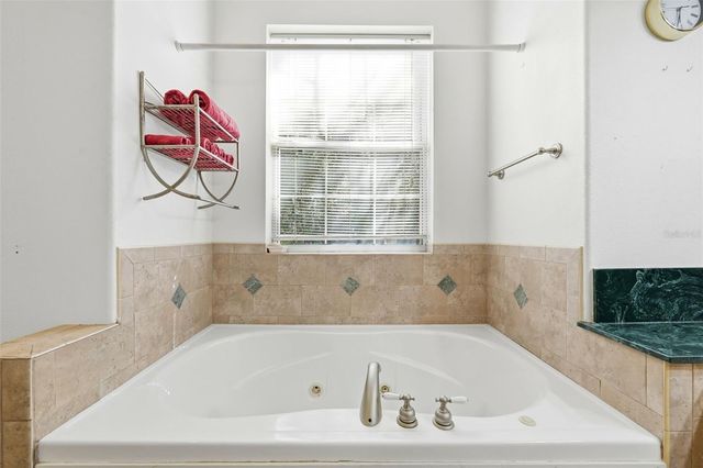 35015 RADIO ROAD, Leesburg, FL 34788