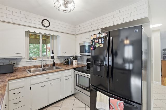 150 Littlejohn Road, Troy, OH 45373