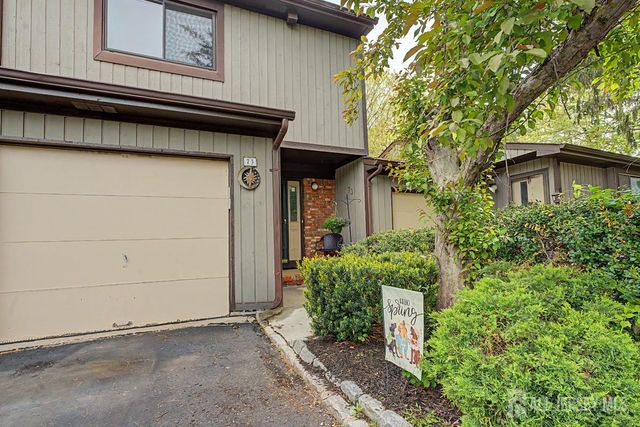 73 Letts Court, Old Bridge, NJ 07747