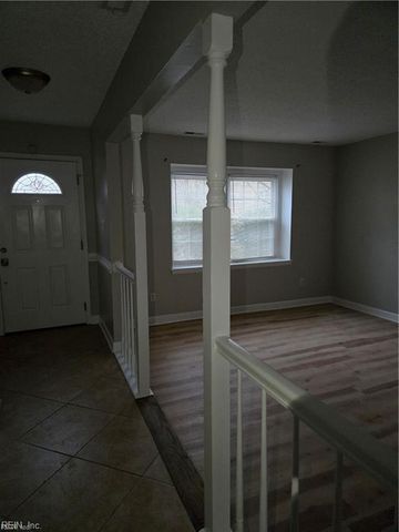 1821 Durham West, Virginia Beach, VA 23454