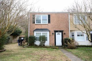 1821 Durham West, Virginia Beach, VA 23454