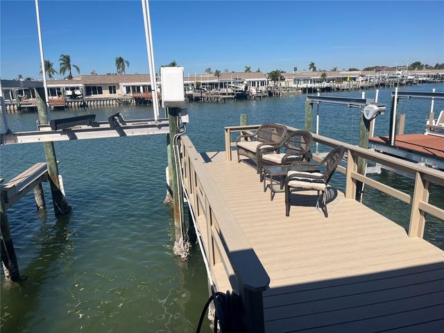 531 BOCA CIEGA POINT BOULEVARD S 531, Madeira Beach, FL 33708