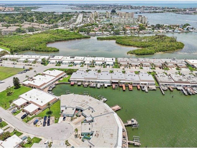 531 BOCA CIEGA POINT BOULEVARD S 531, Madeira Beach, FL 33708