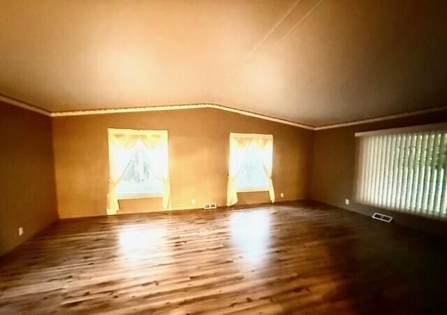 124 N Bogue Street, Hesperia, MI 49421