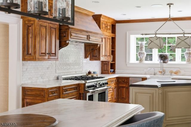 123 HIGHLAND AVENUE, Millburn Twp., NJ 07078