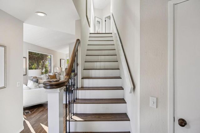 1317 Laurel Street, Menlo Park, CA 94025