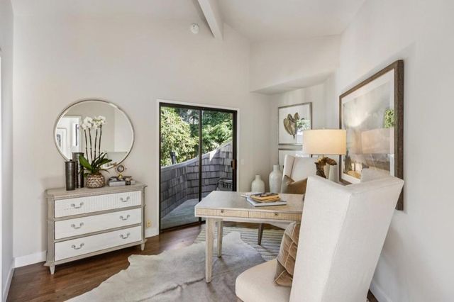 1317 Laurel Street, Menlo Park, CA 94025