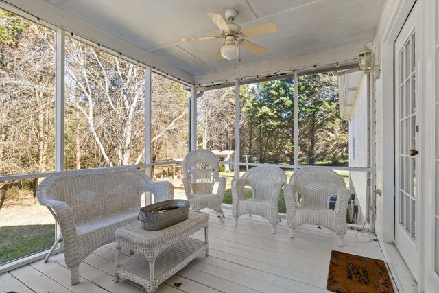 191 Haleys Cove Drive, Chickamauga, GA 30707