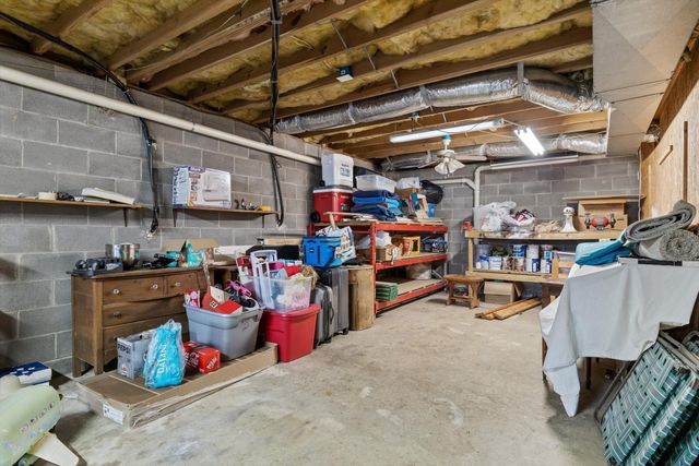 191 Haleys Cove Drive, Chickamauga, GA 30707