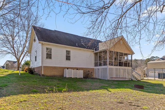 191 Haleys Cove Drive, Chickamauga, GA 30707