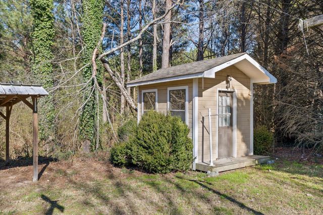 191 Haleys Cove Drive, Chickamauga, GA 30707