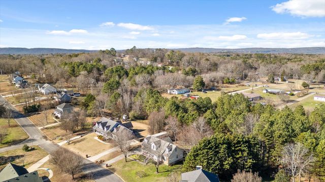 191 Haleys Cove Drive, Chickamauga, GA 30707