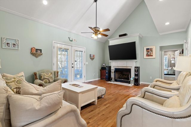 191 Haleys Cove Drive, Chickamauga, GA 30707