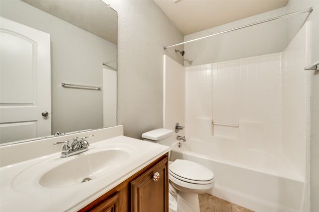 1613 Applegate Way, Royse City, TX 75189