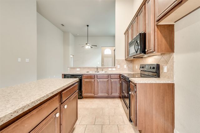 1613 Applegate Way, Royse City, TX 75189