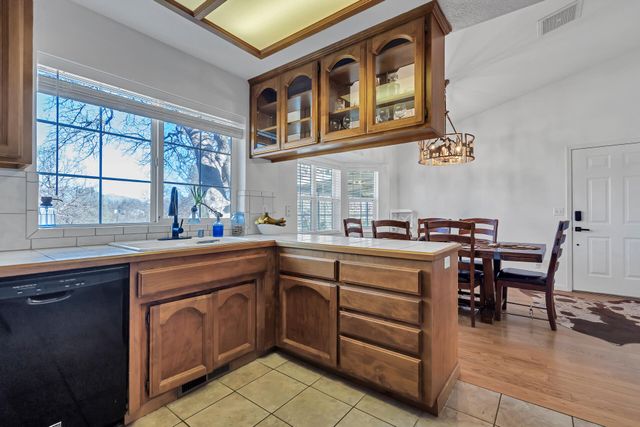 13725 Gas Point Road, Igo, CA 96047