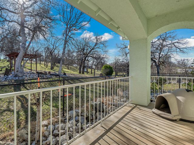 13725 Gas Point Road, Igo, CA 96047