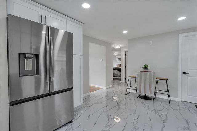 546 Robinson Street, Woonsocket, RI 02895