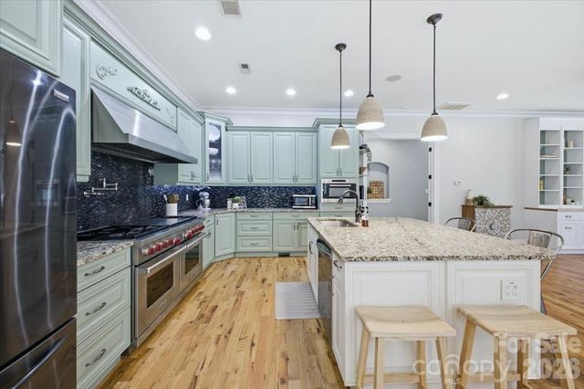 1500 Pine Bluff Court, Fort Mill, SC 29708