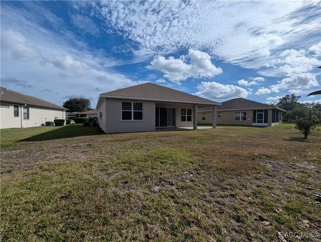 1882 W Angelica Loop, Lecanto, FL 34461