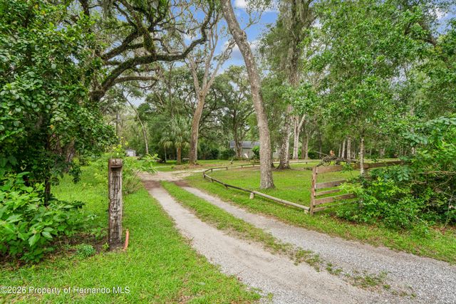 26168 Blackjack Street, Brooksville, FL 34601